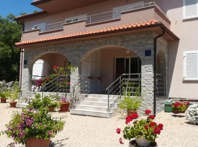 Stela Apartament Pinezići