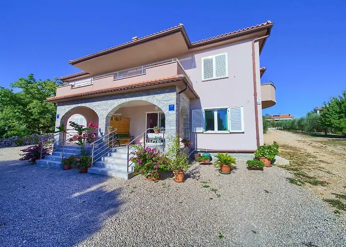 Stela Apartament Pinezići