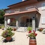 Stela Apartament Pinezići