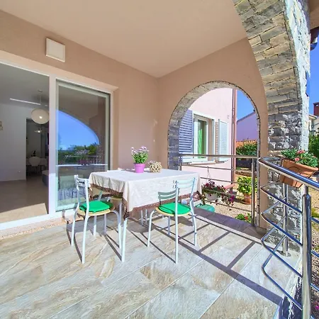 Stela Apartament