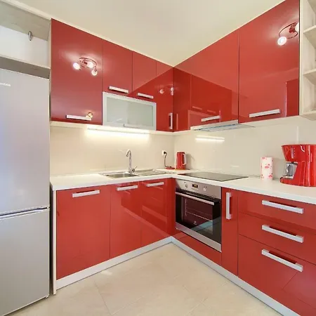 Stela Apartament Pinezići